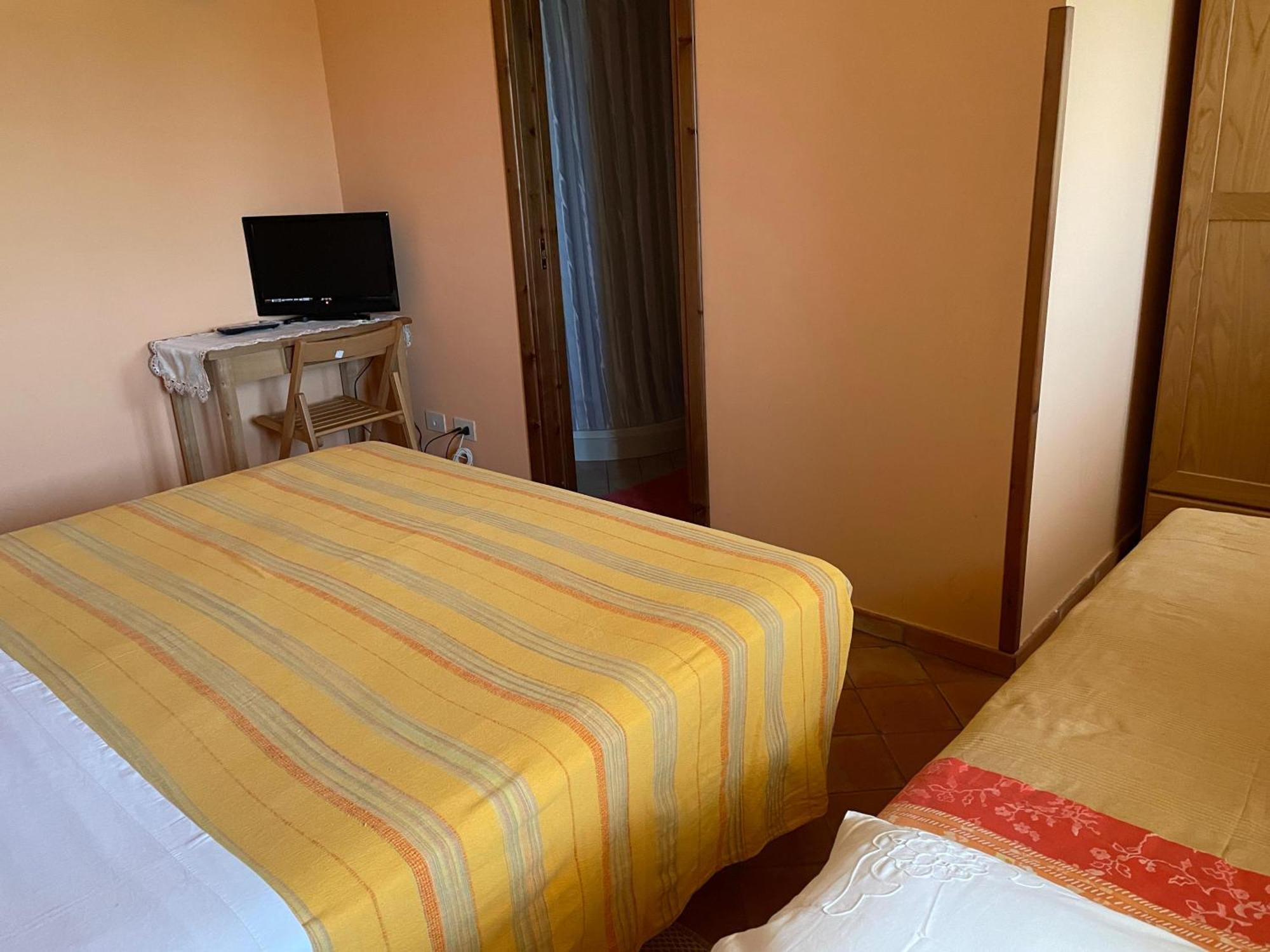 Agriturismo Il Castagneto Supino Екстериор снимка